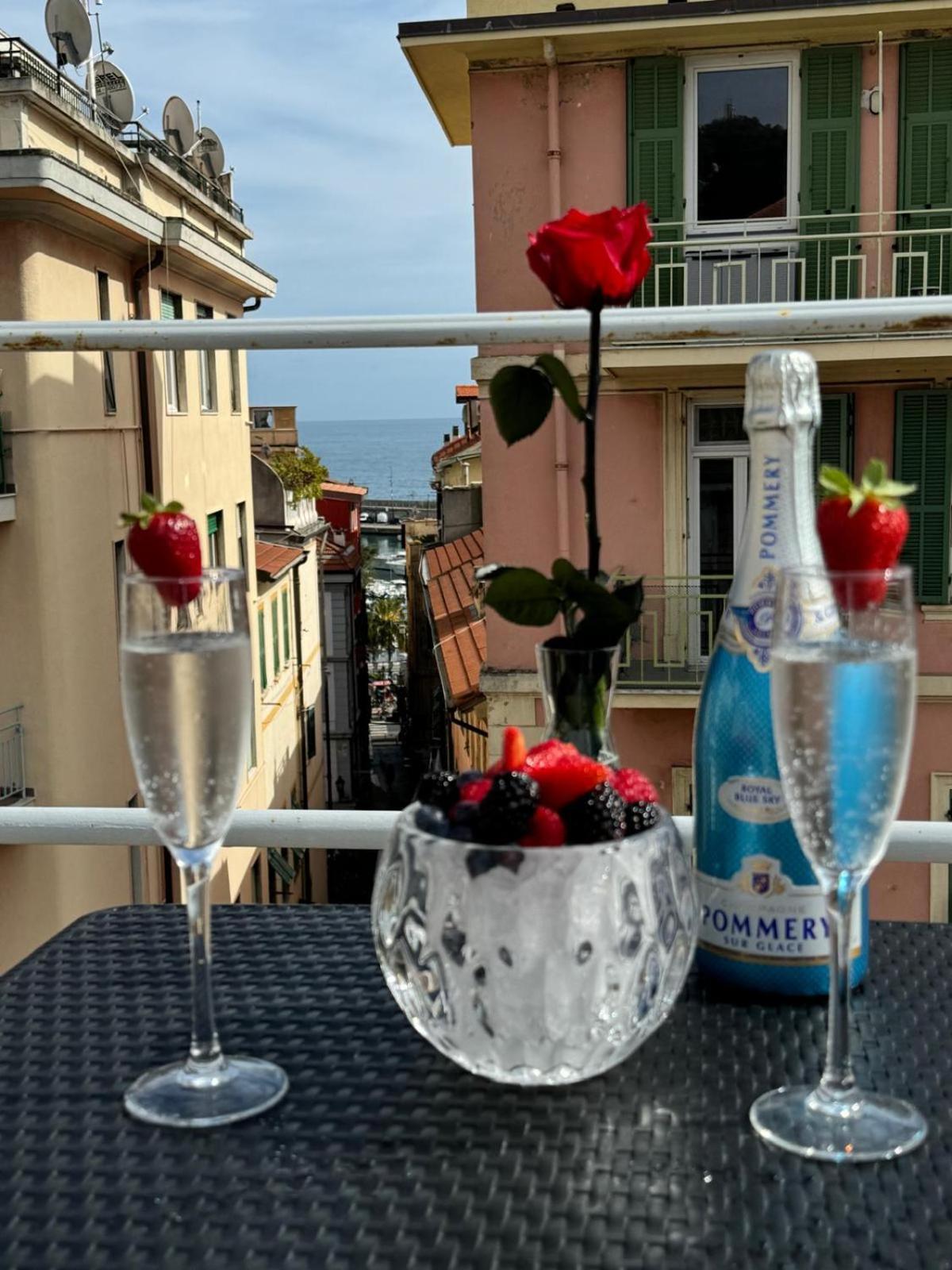 Apartmán Casa Sarah Sanremo Exteriér fotografie